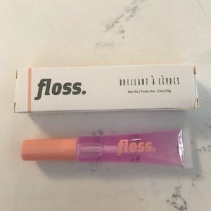Floss lip gloss YUL